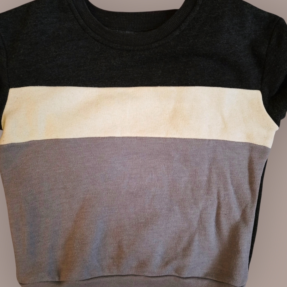 Assorted Kids Sweater Bundle - Picture 2 of 2